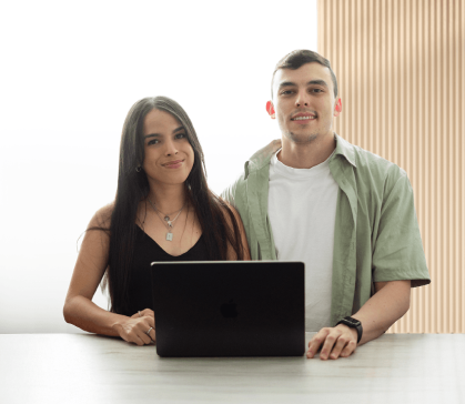 Pomposa-agencia-estudio-marketing-digital-tarifa-plana-emprendedor-gestion-marca-redes-sociales-profesional-equipo